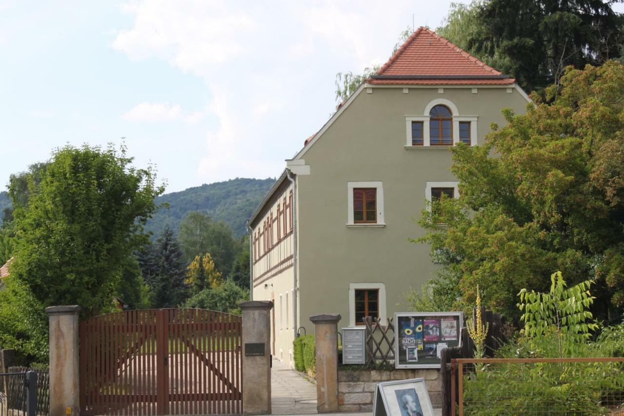 Ferienwohnung Natur Und Kunst Dresden Exterior photo